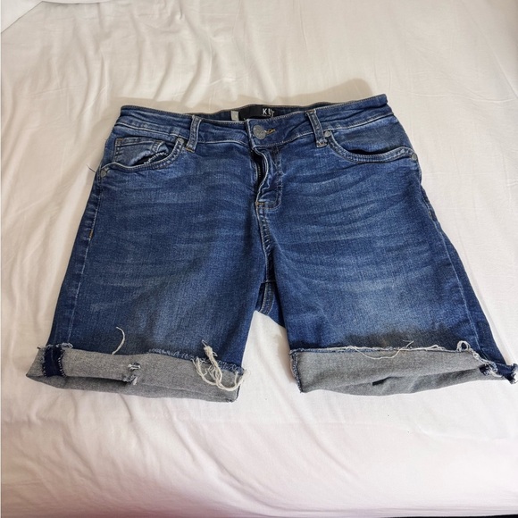 Kut from the Kloth Blue Jean Shorts with Rolled Cuffs and Faded Finish - Picture 1 of 4